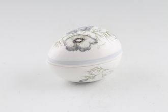 Wedgwood Glen Mist - Susie Cooper Design - Black Urn Backstamp Egg Box 3 1/4"