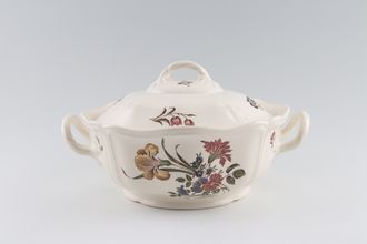 Sell Wedgwood Queens Sprays Vegetable Tureen with Lid