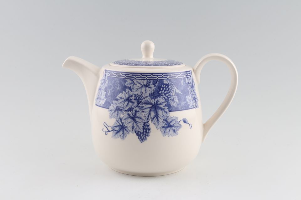 Wedgwood Vintage Blue Teapot 2 1/2pt