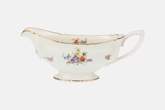 Royal Worcester Roanoke - Cream Sauce Boat Smooth with wavy edge