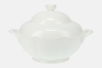Sell Villeroy & Boch Damasco Weiss Vegetable Tureen with Lid 3pt