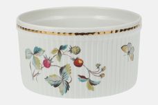 Royal Worcester Strawberry Fair - Fluted Soufflé Dish 7" thumb 1