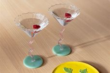 Klevering Glassware Pair of Champagne Saucers Curve | Pink 150ml thumb 3