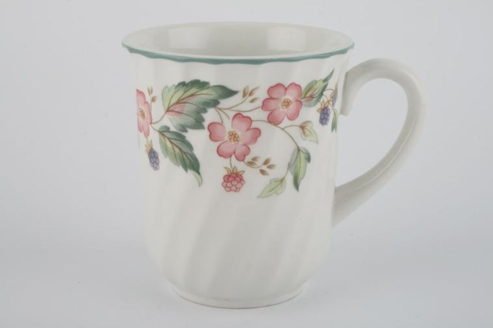 BHS Victorian Rose Mug 3 1/4" x 3 5/8"