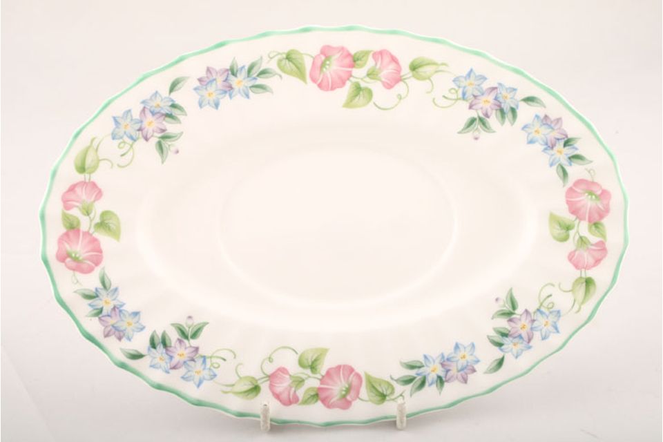 Royal Worcester English Garden - Ribbed - Green Edge Sauce Boat Stand