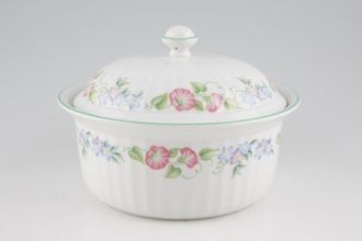 Royal Worcester English Garden - Ribbed - Green Edge Casserole Dish + Lid round 2pt
