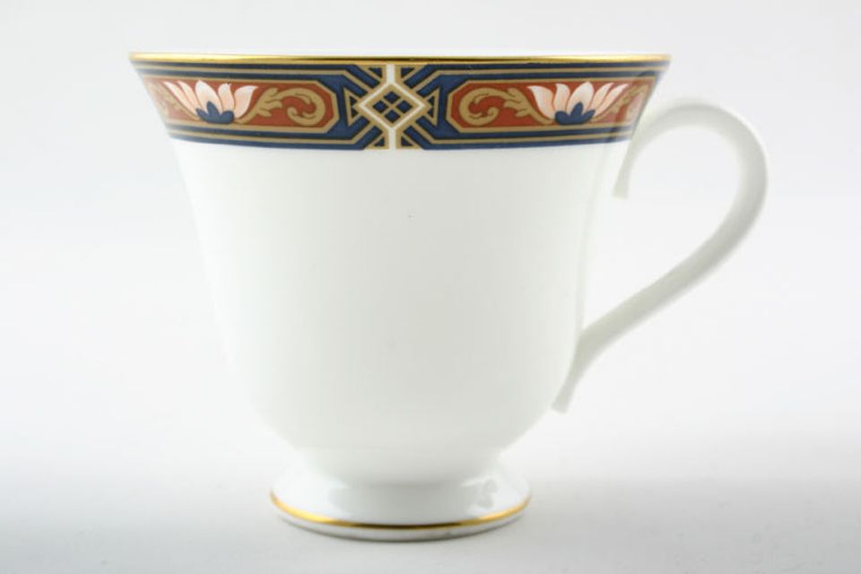 Wedgwood Chippendale Teacup Victoria 3 3/4" x 3 1/4"