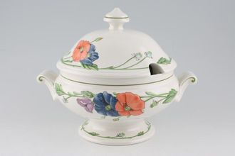 Villeroy & Boch Amapola Vegetable Tureen with Lid Cut Out In Lid