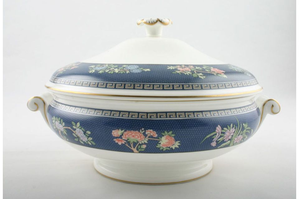 Wedgwood Blue Siam Vegetable Tureen with Lid Shades Vary Slightly