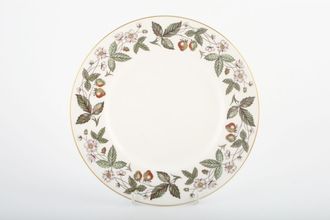 Wedgwood Strawberry Hill Breakfast / Lunch Plate 9"