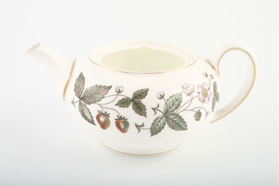 Wedgwood Strawberry Hill Teapot 3/4pt