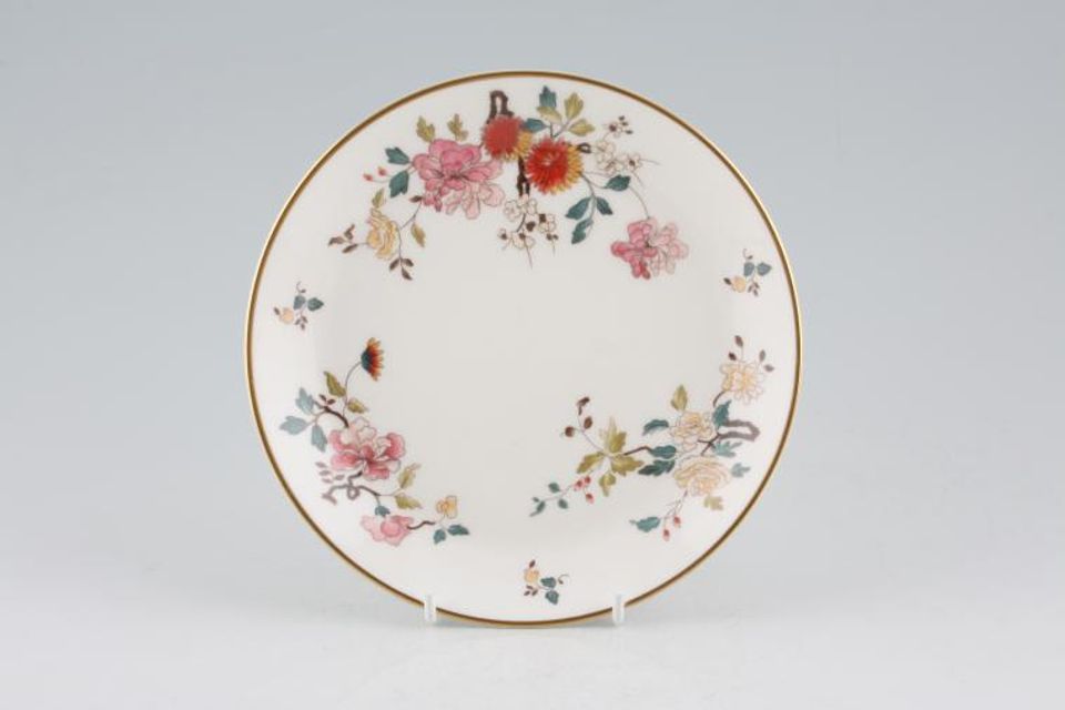 Royal Albert China Garden - New Romance Tea / Side Plate 6 1/2"