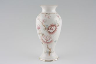 Marks & Spencer Claremont Vase 8"