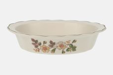 Marks & Spencer Autumn Leaves Pie Dish oval pie dish - fluted 9 5/8" thumb 1