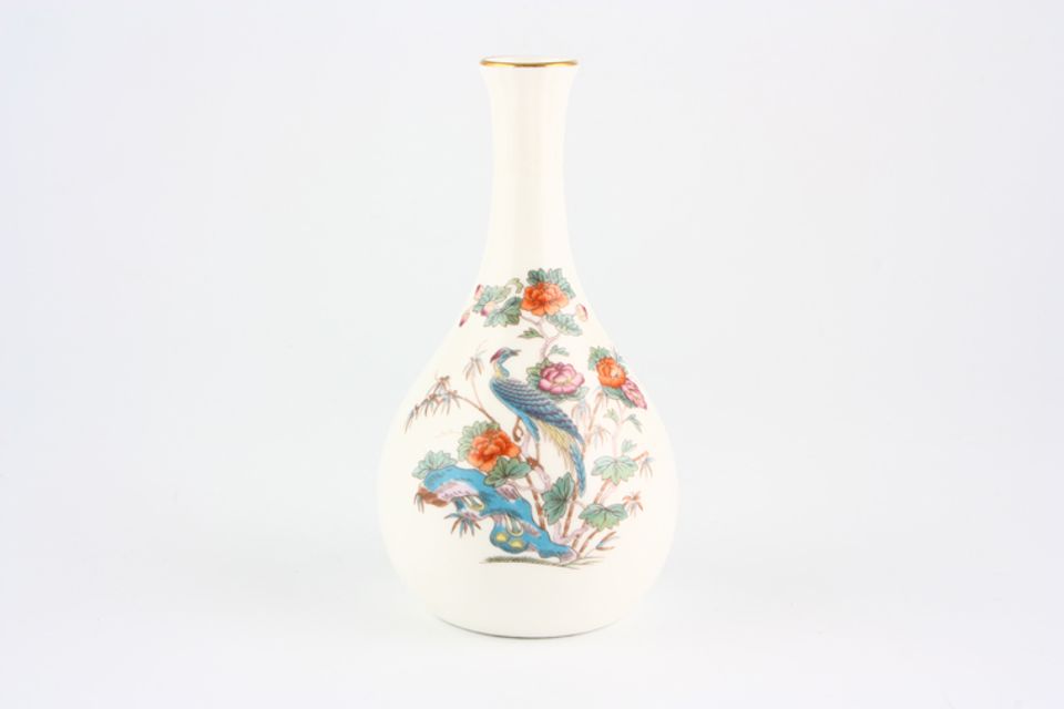 Wedgwood Kutani Crane - Gold Edge Bud Vase bud vase 5 1/4"