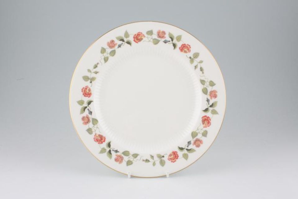 Wedgwood India Rose Breakfast / Lunch Plate 9"