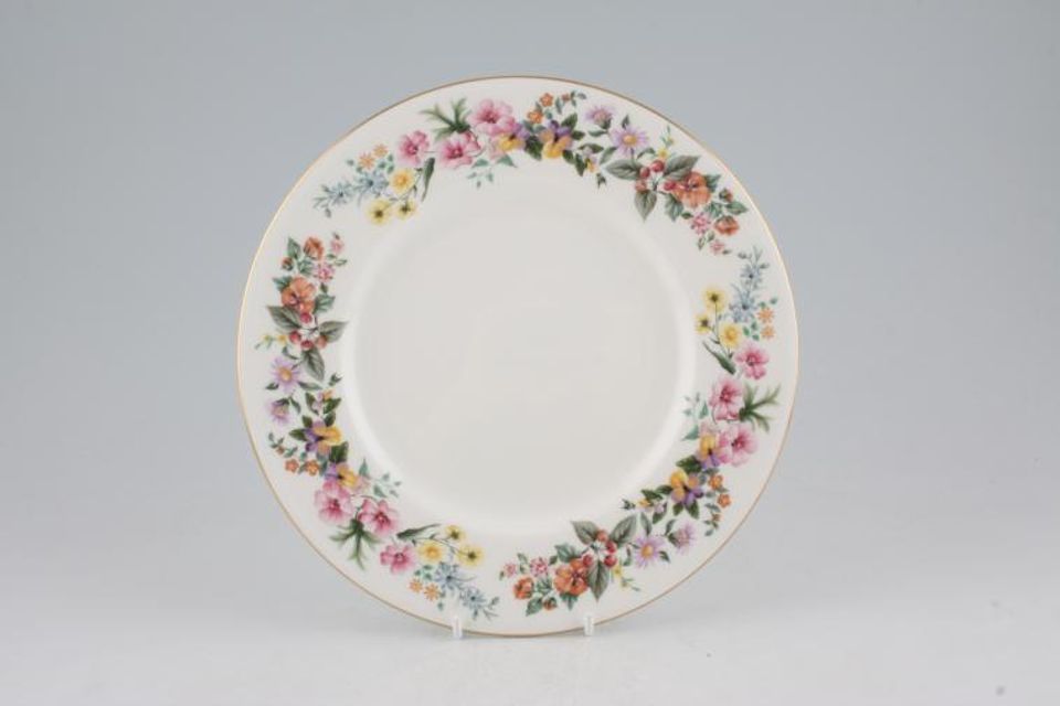 Wedgwood Downland - Gold Edge - Floral Breakfast / Lunch Plate 9"