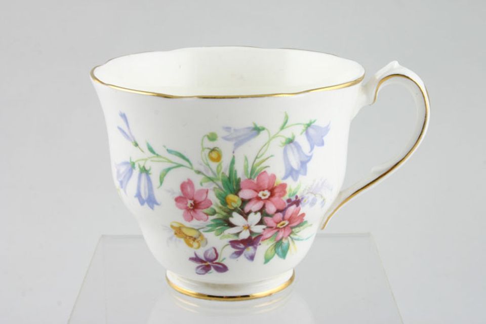 Queen Anne Old Country Spray Teacup pear 3 3/8" x 2 3/4"