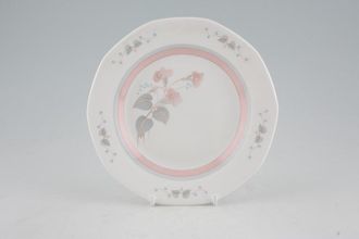 Queens Francine Tea / Side Plate 6 3/8"