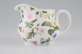 Sell Queens Country Meadow Milk Jug 1/2pt