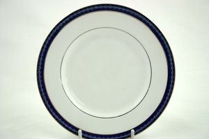 Royal Worcester Avalon Dinner Plate