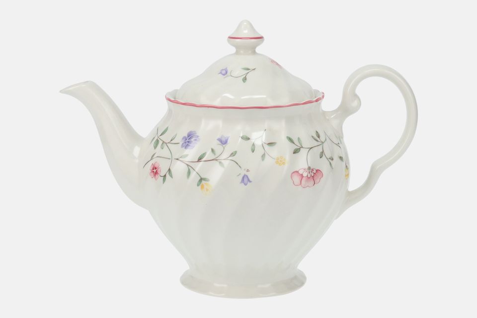 Johnson Brothers Summer Chintz Teapot Note; Johnsons list this as a 2 1/2pt pot but it only holds 2pt 2pt