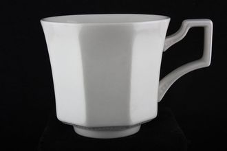Johnson Brothers Heritage - White Breakfast Cup 3 3/4" x 3 1/4"