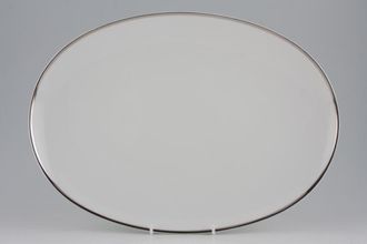 Thomas Medaillon Platinum Band - White with Thick Silver Line Oval Platter 15"