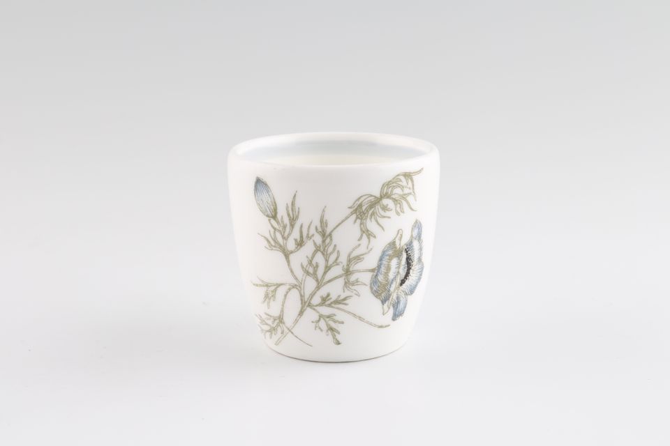 Wedgwood Glen Mist - Susie Cooper Design - Black Urn Backstamp Egg Cup
