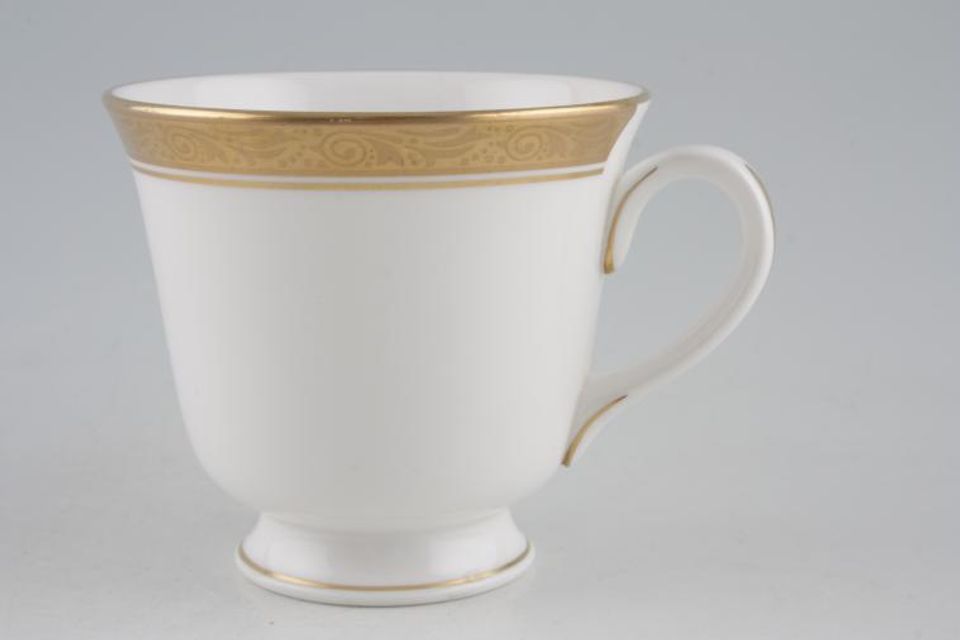 Royal Worcester Davenham - Gold Edge Teacup Gold line on side and center of handle 3 1/2" x 3 1/4"