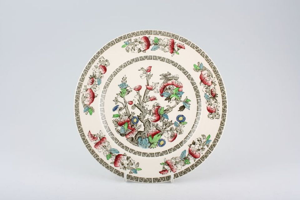 Johnson Brothers Indian Tree Breakfast / Lunch Plate Cream background 8 3/4"