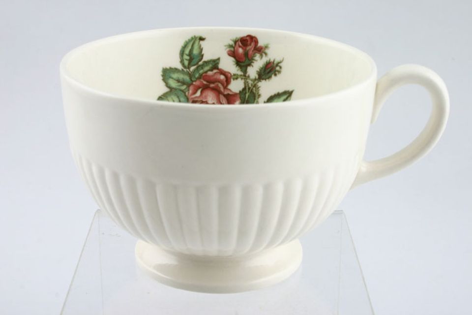 Wedgwood Moss Rose Breakfast Cup 4 1/4" x 3"
