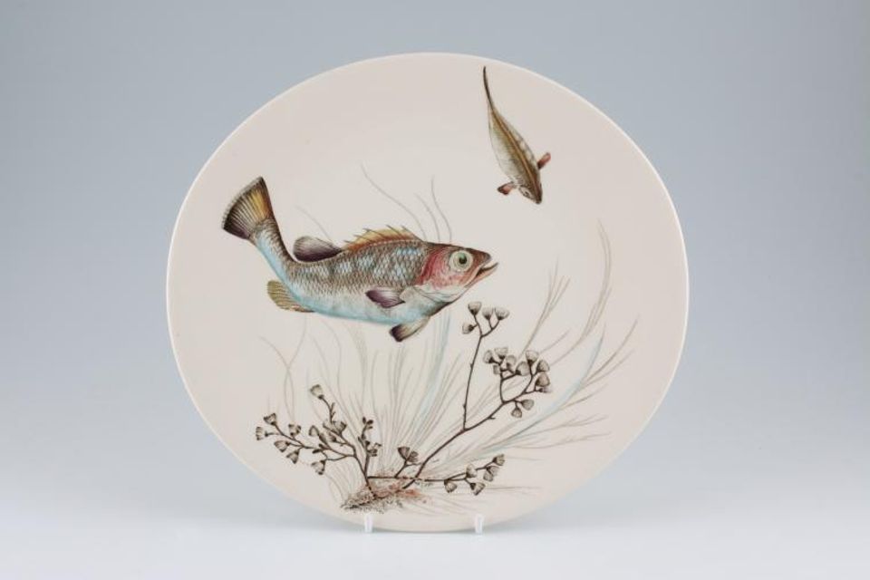 Johnson Brothers Fish Dinner Plate Design no 2 10 1/4" x 9 1/2"