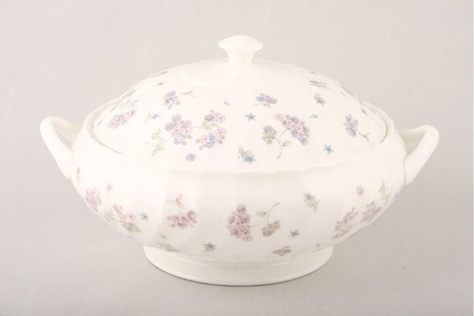 Wedgwood April Flowers Vegetable Tureen with Lid