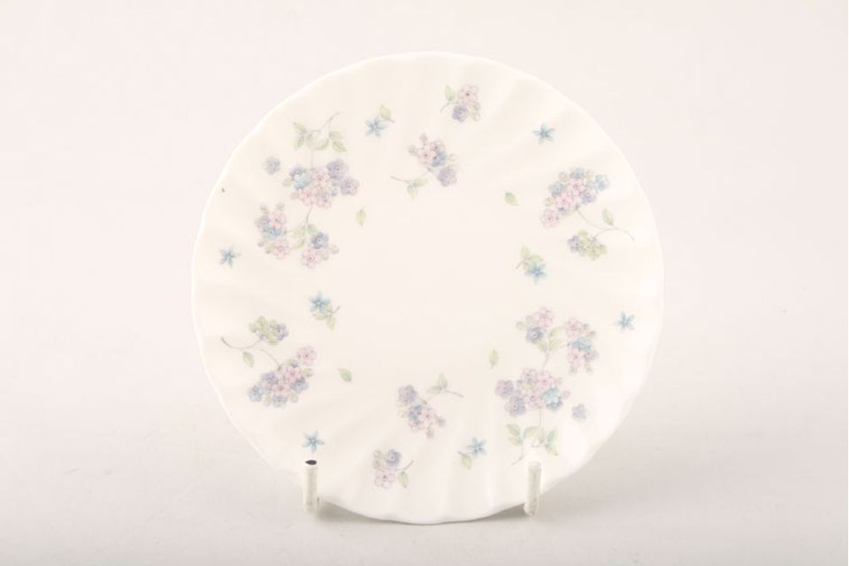 Wedgwood April Flowers Plate Biscuit Plate 4 3/4"
