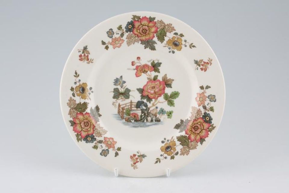 Wedgwood Eastern Flowers - Plain Edge Tea / Side Plate 7"