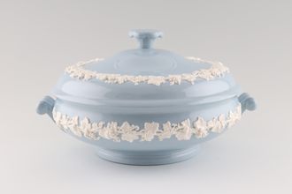 Sell Wedgwood Queen's Ware - White Vine on Blue - Plain Edge Vegetable Tureen with Lid