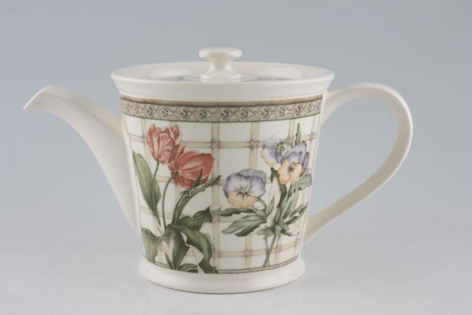 Johnson Brothers Enchanted Garden Teapot 2pt