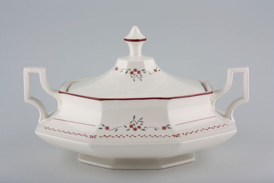 Johnson Brothers Madison Vegetable Tureen with Lid