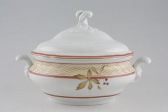 Sell Wedgwood New England Vegetable Tureen with Lid