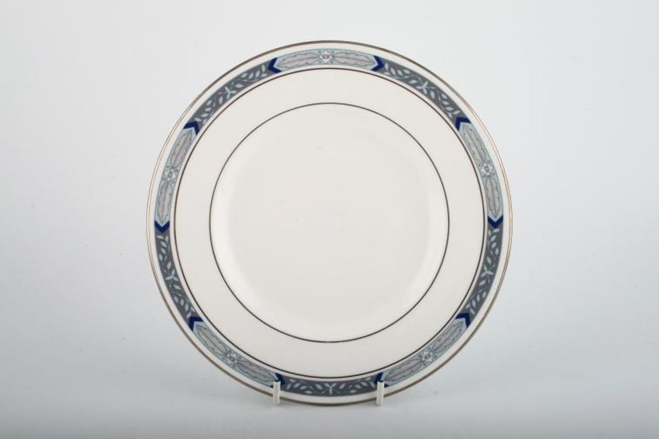 Royal Worcester Beaufort - Blue Salad/Dessert Plate 8"