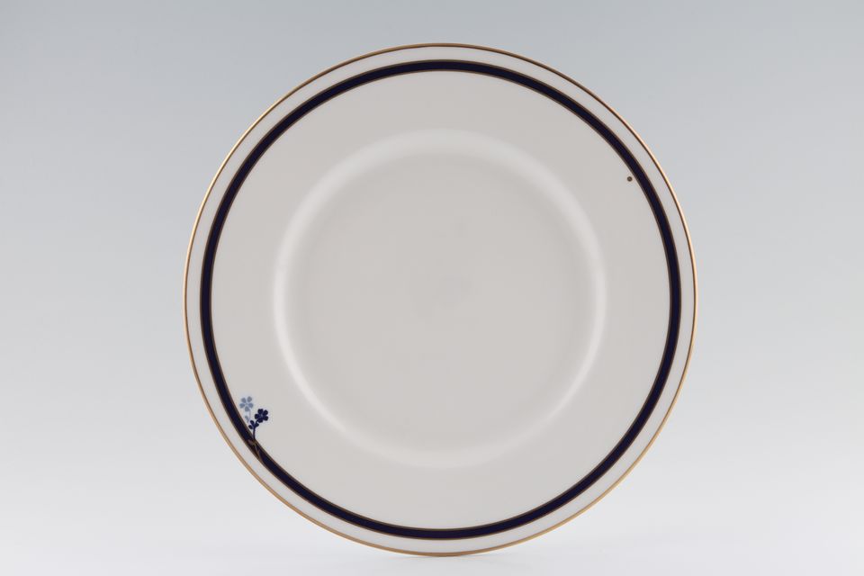Royal Worcester Signature Dinner Plate 10 3/4"