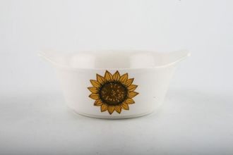 Meakin Sunflower Soup Cup earred 5 3/4"