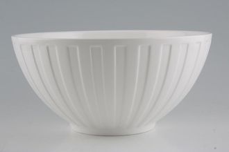 Wedgwood Night And Day Serving Bowl Fluted - deep 9 1/2"