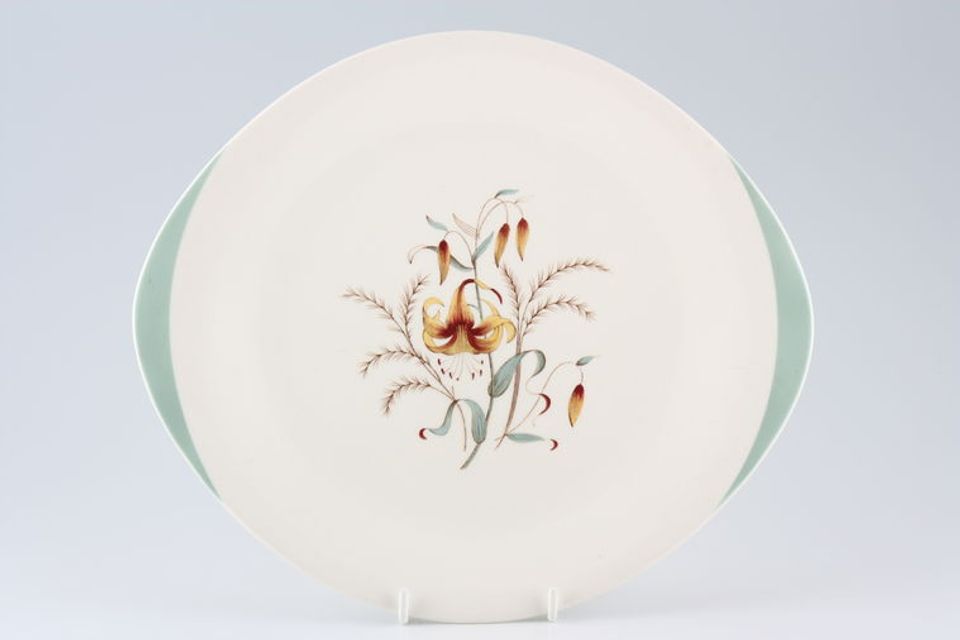 Wedgwood Tiger Lily Cake Plate Round 10 3/4"