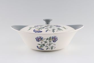 Sell Wedgwood Isis - Fine Pottery Vegetable Tureen with Lid