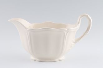 Wedgwood Queen's Plain - Queen's Shape Sauce Boat Sauce Boat Only