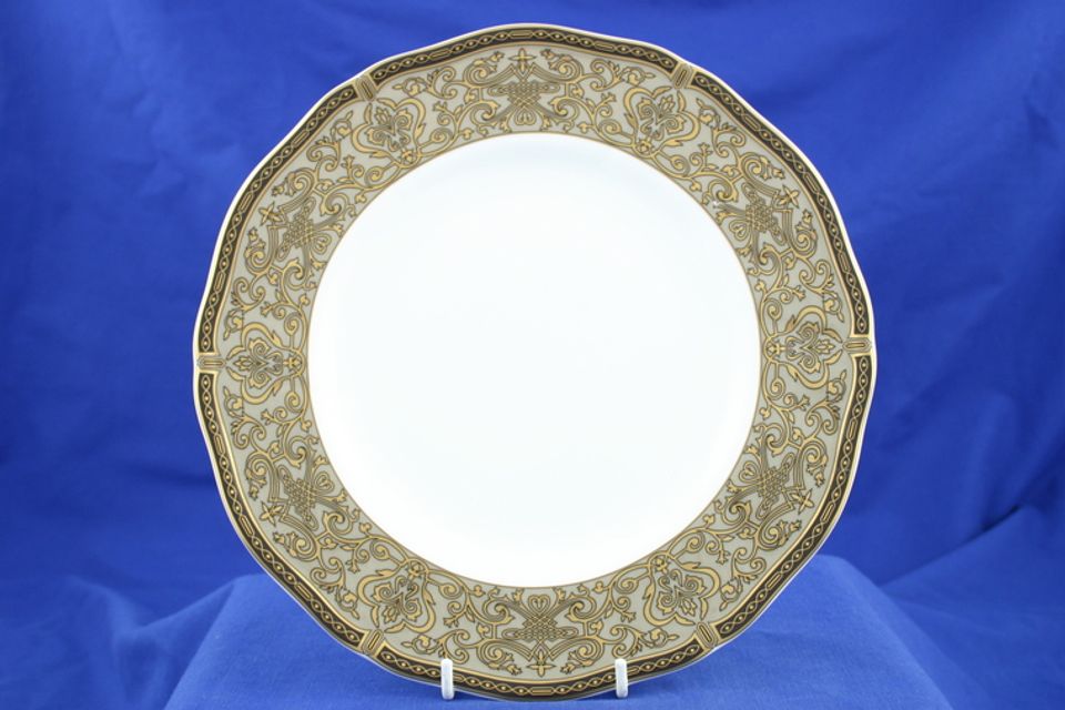 Wedgwood Windsor - Black Breakfast / Lunch Plate Accent 9"