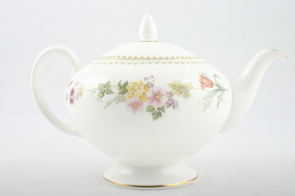 Wedgwood Mirabelle R4537 Teapot Gold Line In Centre Of Handle, Footed 1 3/4pt