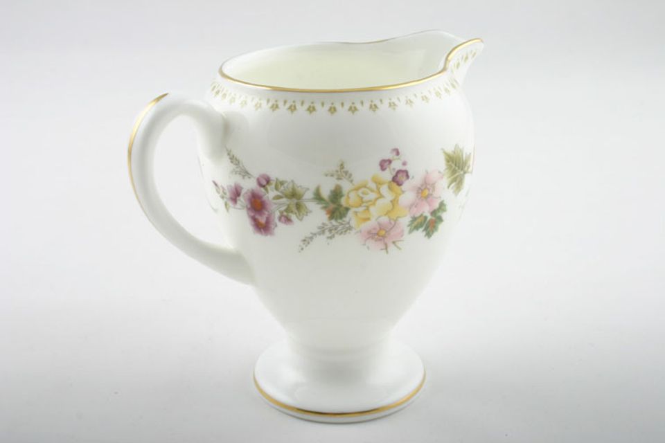 Wedgwood Mirabelle R4537 Cream Jug Tall, Gold Line Centre of Handle 1/3pt